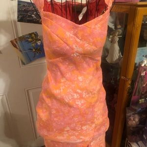 Stunning body con dress 🧡